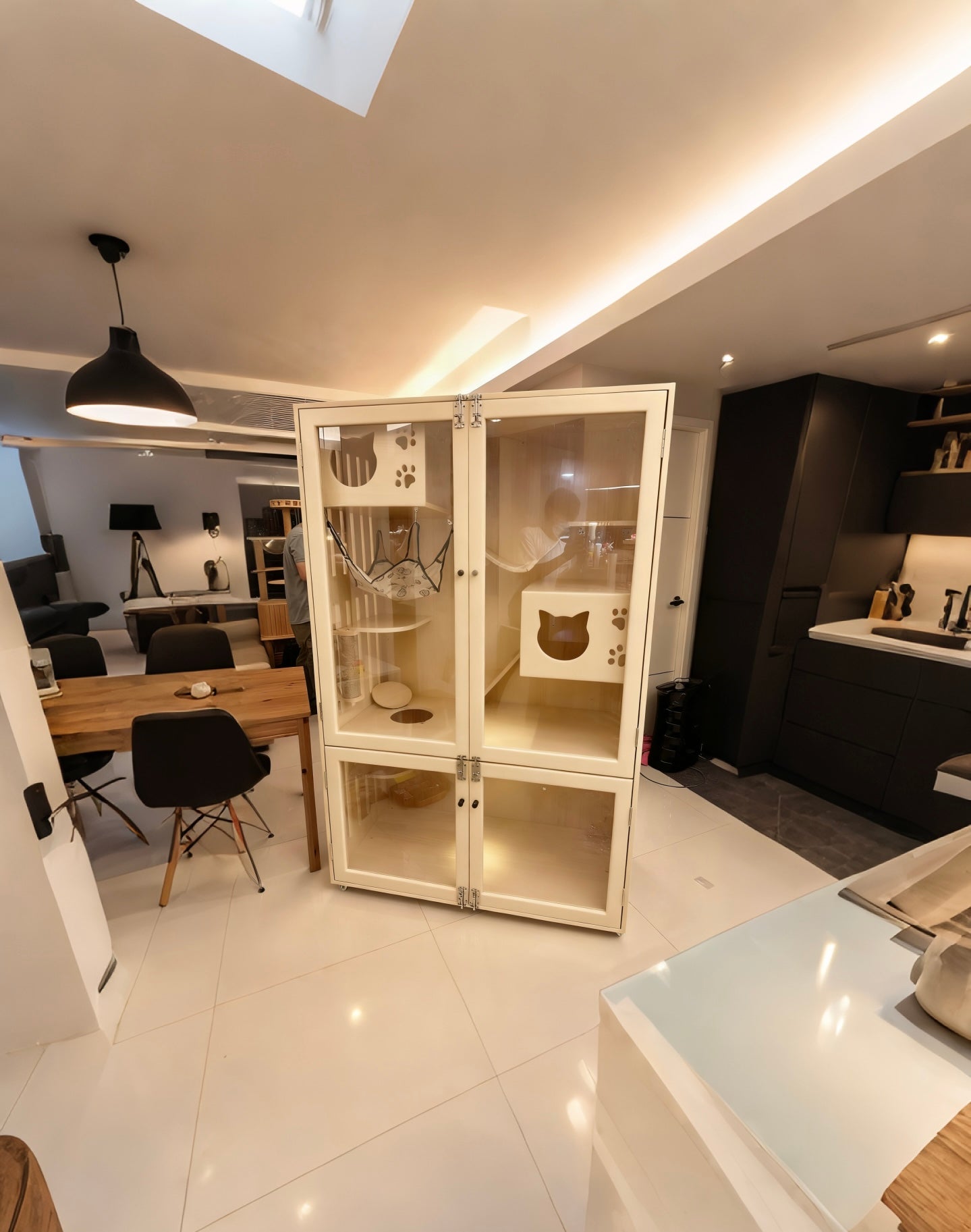 頂級貓別墅｜1.8米高ENF板材貓咪豪宅，120cm寬×60cm深多層互動空間，給貓主子的尊寵私域貓屋貓櫃