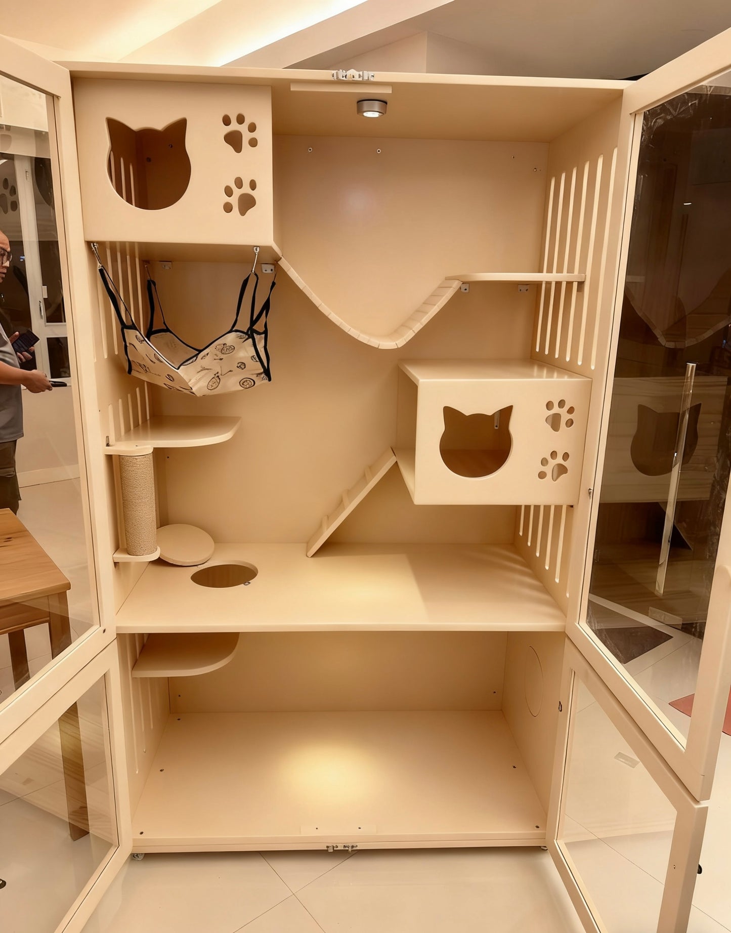 頂級貓別墅｜1.8米高ENF板材貓咪豪宅，120cm寬×60cm深多層互動空間，給貓主子的尊寵私域貓屋貓櫃