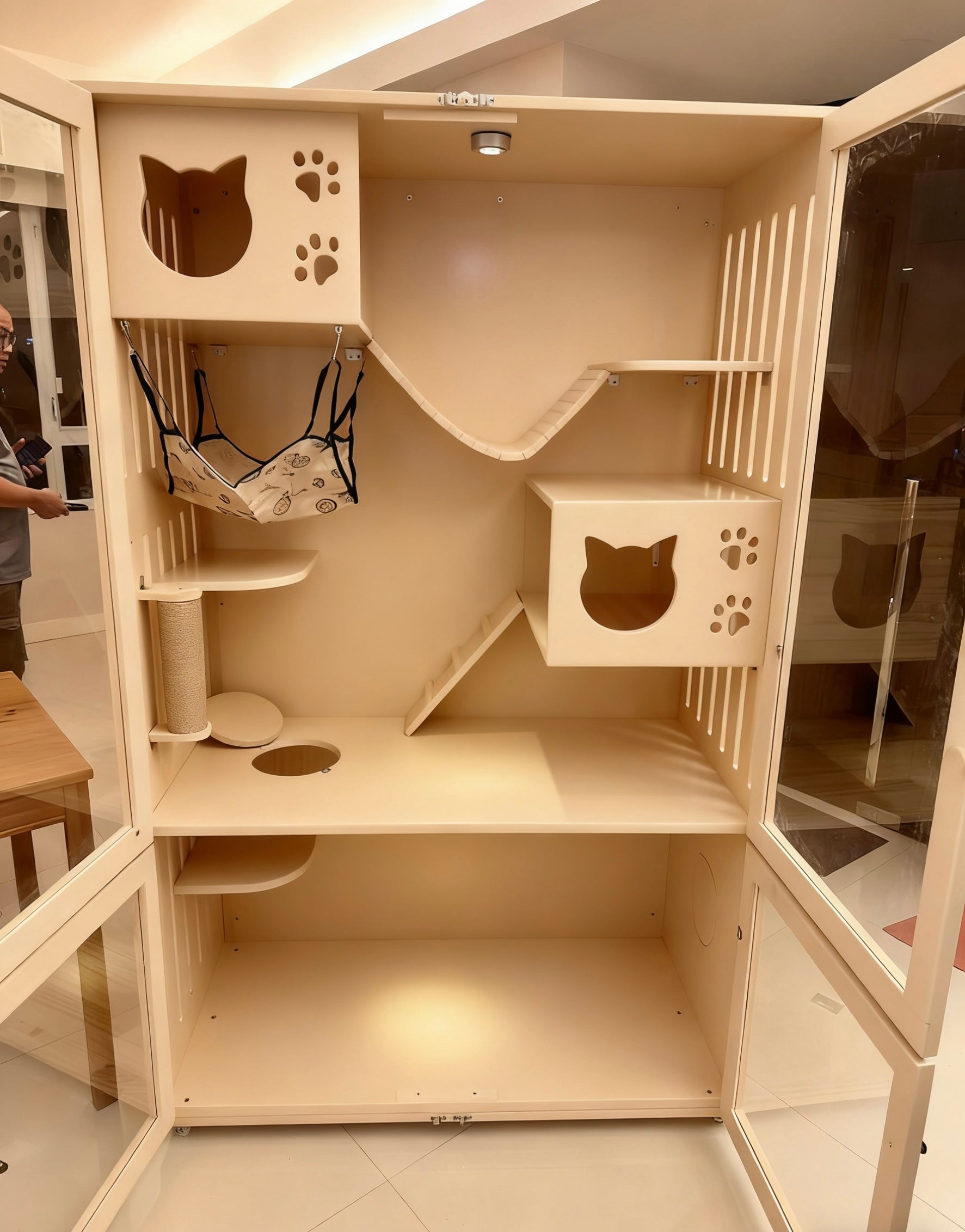 頂級貓別墅｜1.8米高ENF板材貓咪豪宅，120cm寬×60cm深多層互動空間，給貓主子的尊寵私域貓屋貓櫃