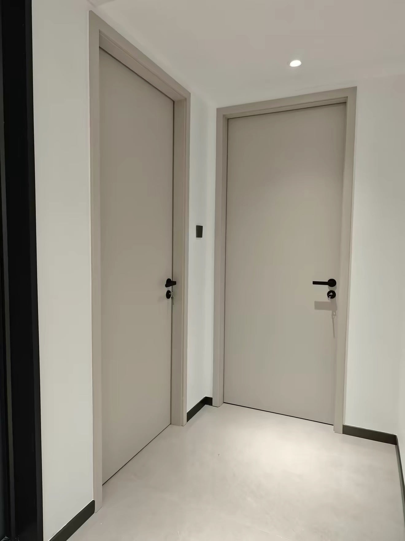 夾板、碳晶 房門、房間門 / 入戶大門 廁所門 廚房門 可選可訂製