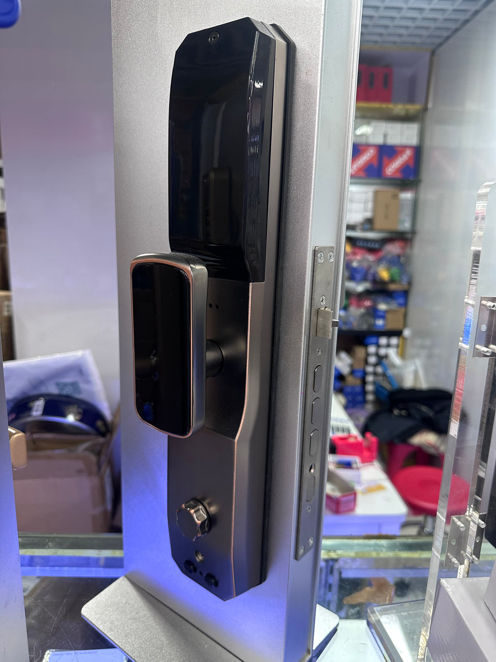 智能電子鎖 人面識別 密碼 指紋 卡片 鎖匙