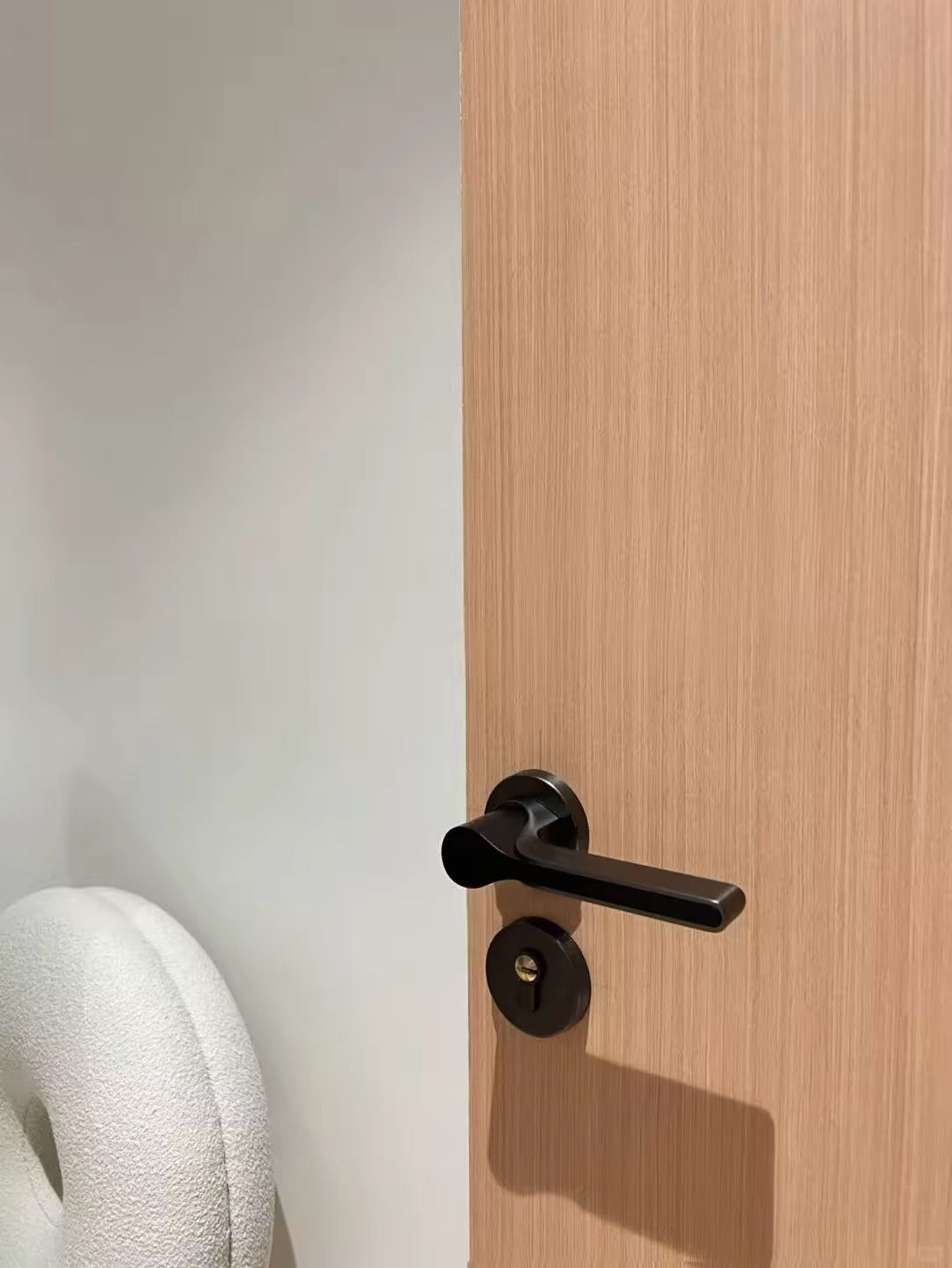 夾板、碳晶 房門、房間門 / 入戶大門 廁所門 廚房門 可選可訂製