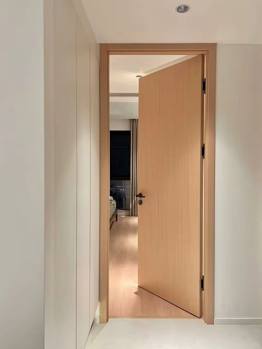 夾板、碳晶 房門、房間門 / 入戶大門 廁所門 廚房門 可選可訂製