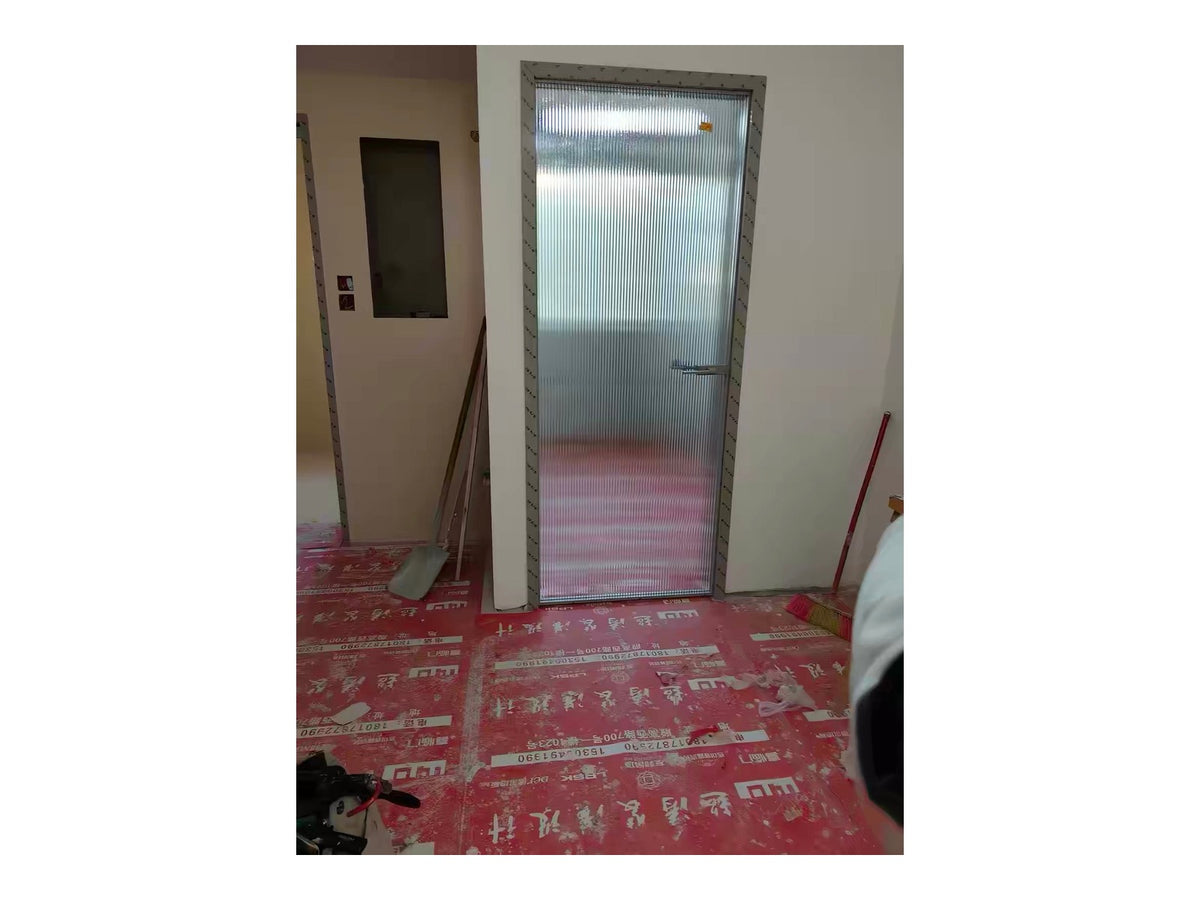香港玻璃掩門訂造｜廁所門廚房門・鋁框玻璃平開掩門（款式編號5）｜GO straight生活設計